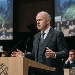 Khủng hoảng FIFA: Tại sao Gianni Infantino vẫn vững vàng trước làn sóng phản đối?